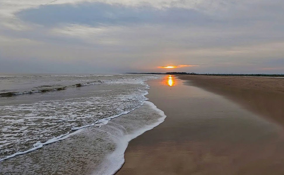 Pedaganjam Beach